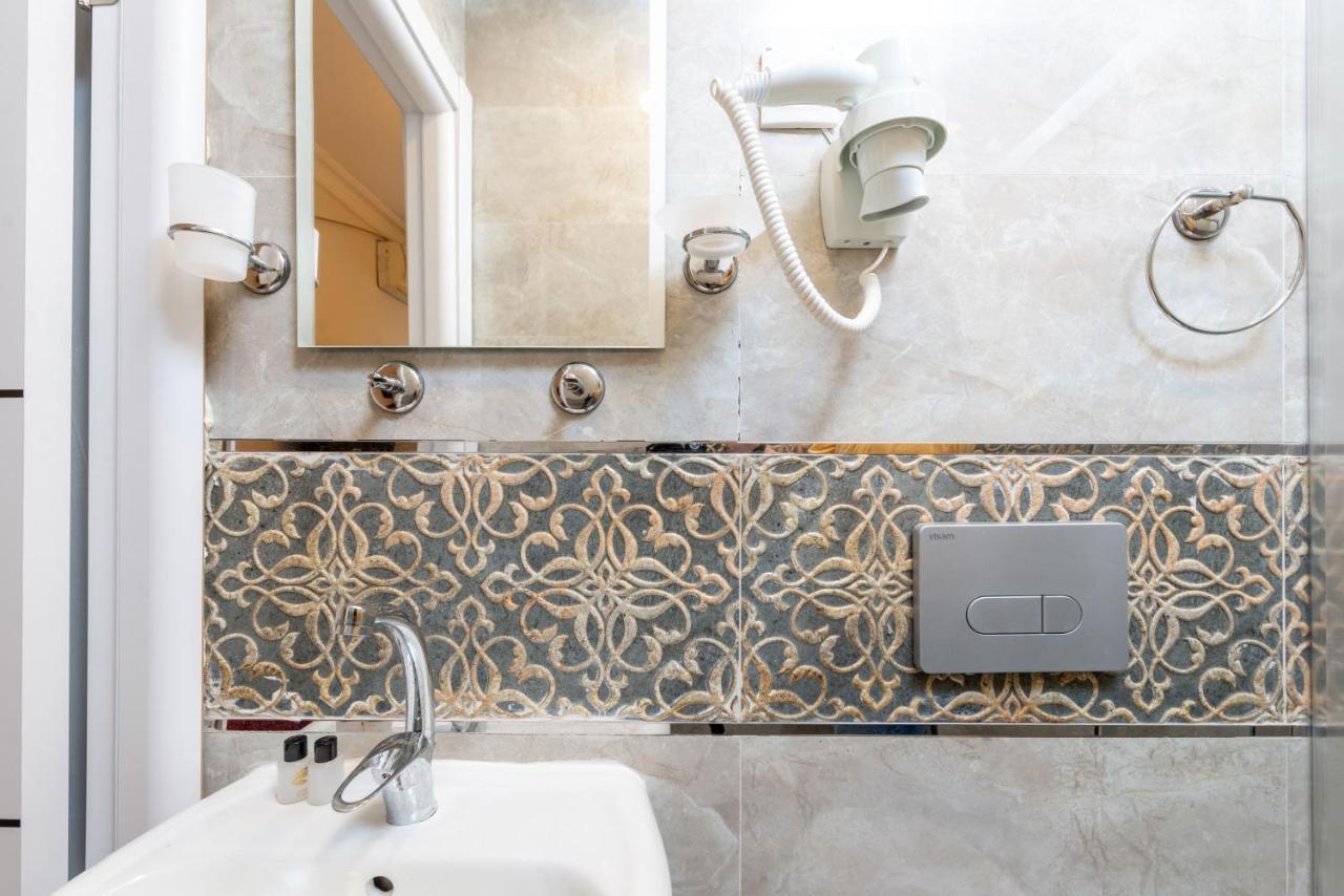 Istanbul House Hotel Luaran gambar